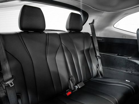 New 2026 Acura MDX SH-AWD image 26