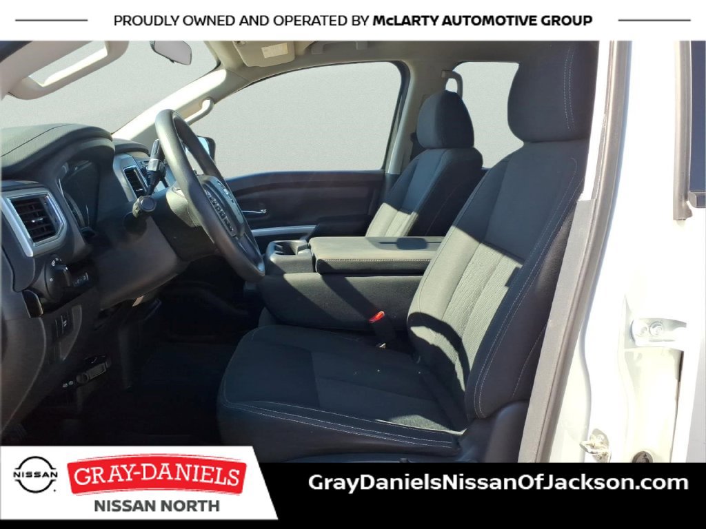 Used 2019 Nissan Titan SV RWD image 23
