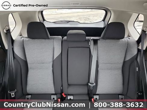 Certified 2023 Nissan Rogue SV image 21