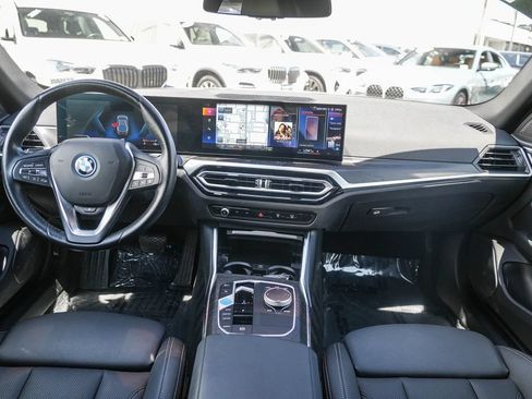 Used 2023 BMW i4 eDrive35 w/ Premium Package RWD image 12
