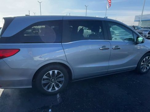 Used 2022 Honda Odyssey EX-L image 2