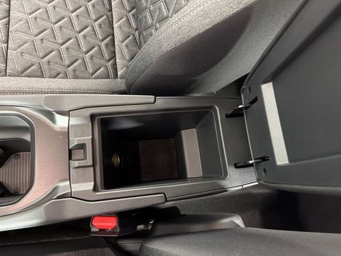 New 2026 Nissan Kicks SV image 30