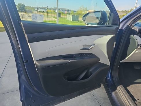 Used 2025 Hyundai Tucson SEL FWD image 11