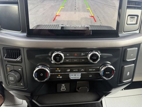 Used 2025 Ford F150 XLT w/ Equipment Group 301A Standard AWD/4WD image 19