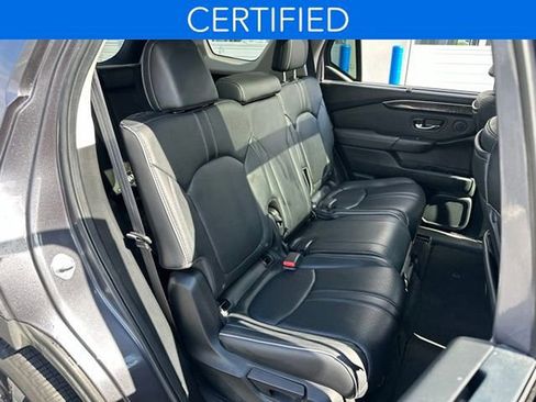 Used 2023 Honda Pilot Elite image 16