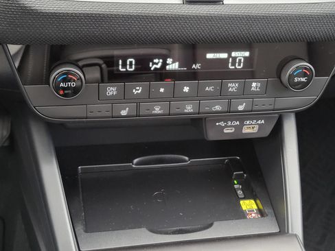New 2026 Subaru Outback Limited XT AWD/4WD image 15