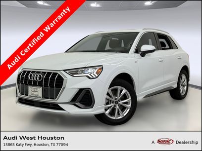 Certified 2025 Audi Q3 2.0T Premium w/ Convenience Package