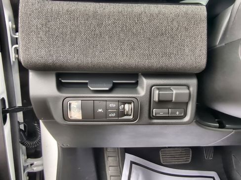 New 2026 GMC Sierra EV Elevation w/ Premium Package image 17