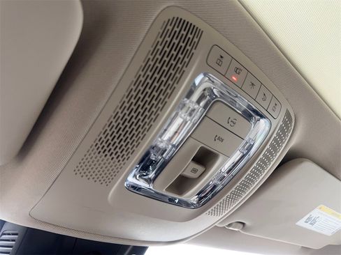 Used 2023 Mercedes-Benz EQB 300 300 w/ Exclusive Package image 72