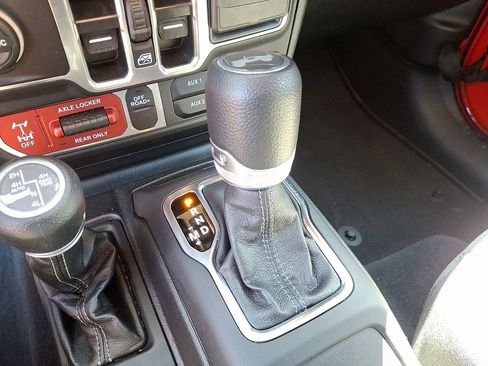 Used 2025 Jeep Wrangler Unlimited Sport S 4xe image 12