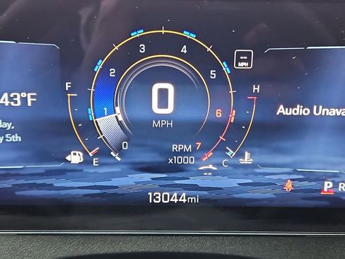 Used 2024 Chevrolet Traverse LT image 13