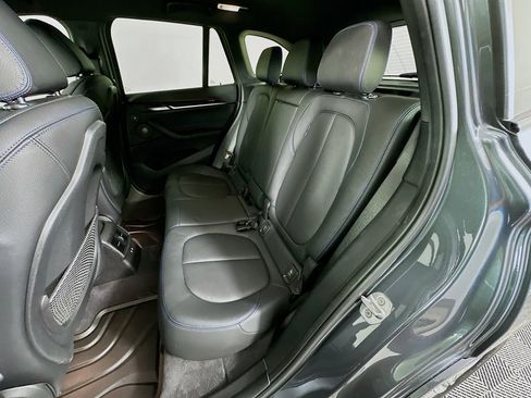 Used 2019 BMW X1 xDrive28i w/ M Sport Package image 25