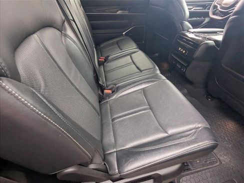 Used 2022 Jeep Wagoneer Series II RWD image 16