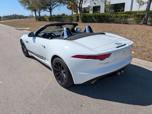 Used 2016 Jaguar F-TYPE Convertible image 8