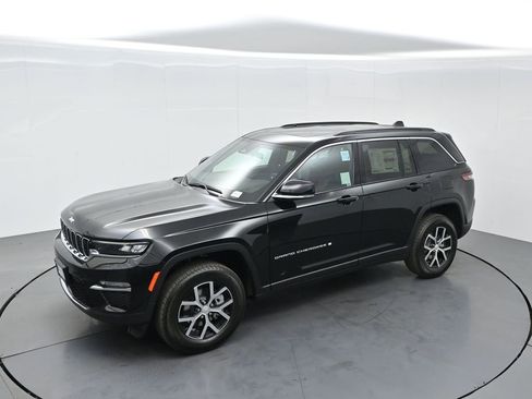 New 2025 Jeep Grand Cherokee Limited image 52