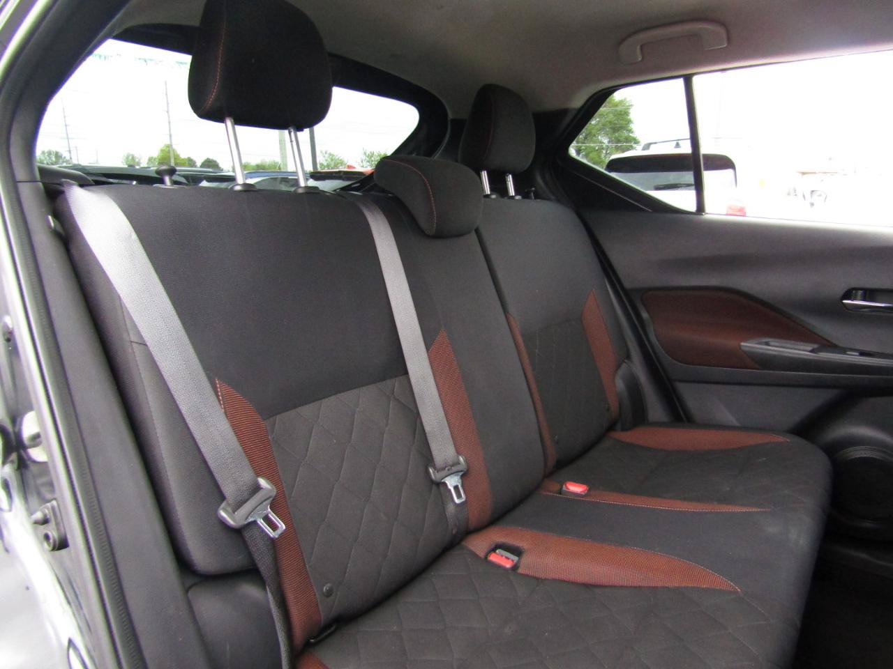 Used 2018 Nissan Kicks SR FWD image 22