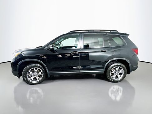 Used 2023 Honda Passport TrailSport image 4