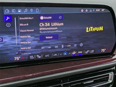 New 2026 Chevrolet Traverse RS w/ LPO, Floor Liner Package image 19