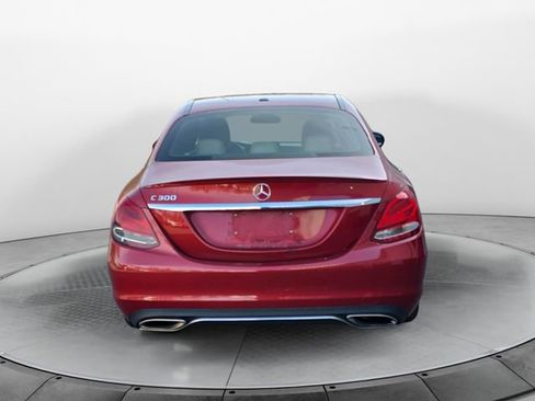 Used 2018 Mercedes-Benz C 300 Sedan w/ Parking Assist Package image 4