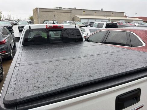 Used 2018 GMC Canyon SLE w/ SLE Convenience Package image 5