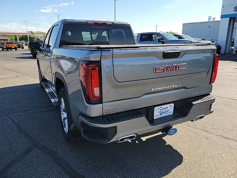 Used 2024 GMC Sierra 1500 Denali w/ Technology Package AWD/4WD image 19