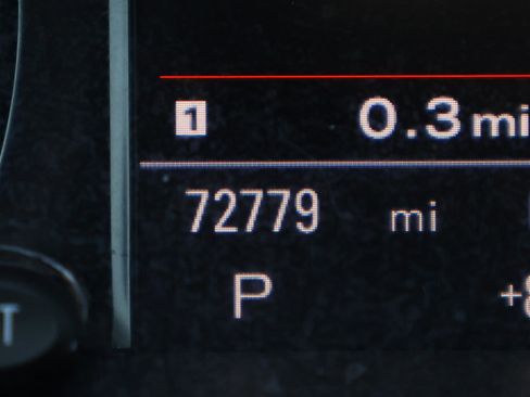 Used 2016 Audi Q5 2.0T Premium Plus w/ Technology Package image 32