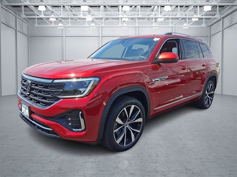 Used 2024 Volkswagen Atlas SEL Premium R-Line image 3