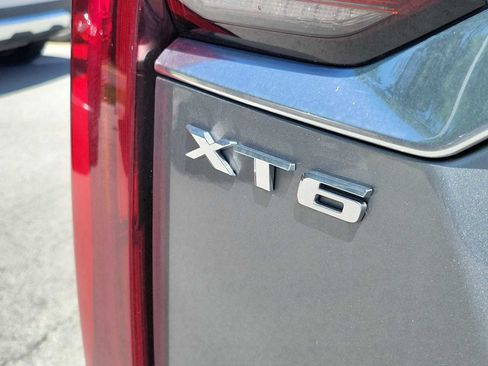 Used 2023 Cadillac XT6 Premium Luxury w/ Technology Package AWD/4WD image 6