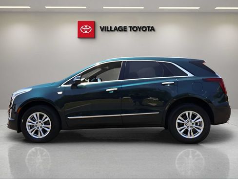 Certified 2026 Cadillac XT5 Luxury FWD image 2