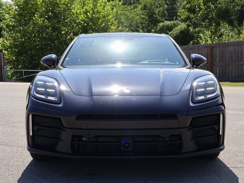 New 2025 Porsche Panamera image 12