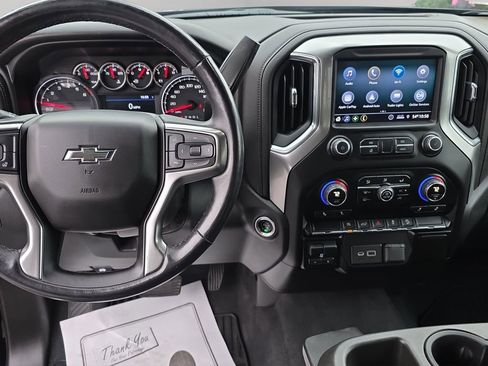 Used 2019 Chevrolet Silverado 1500 RST image 15