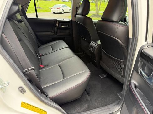 Used 2016 Toyota 4Runner Trail Premium AWD/4WD image 26