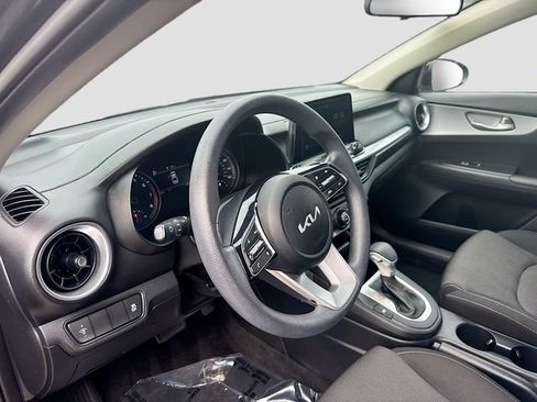 Used 2023 Kia Forte LXS FWD image 11