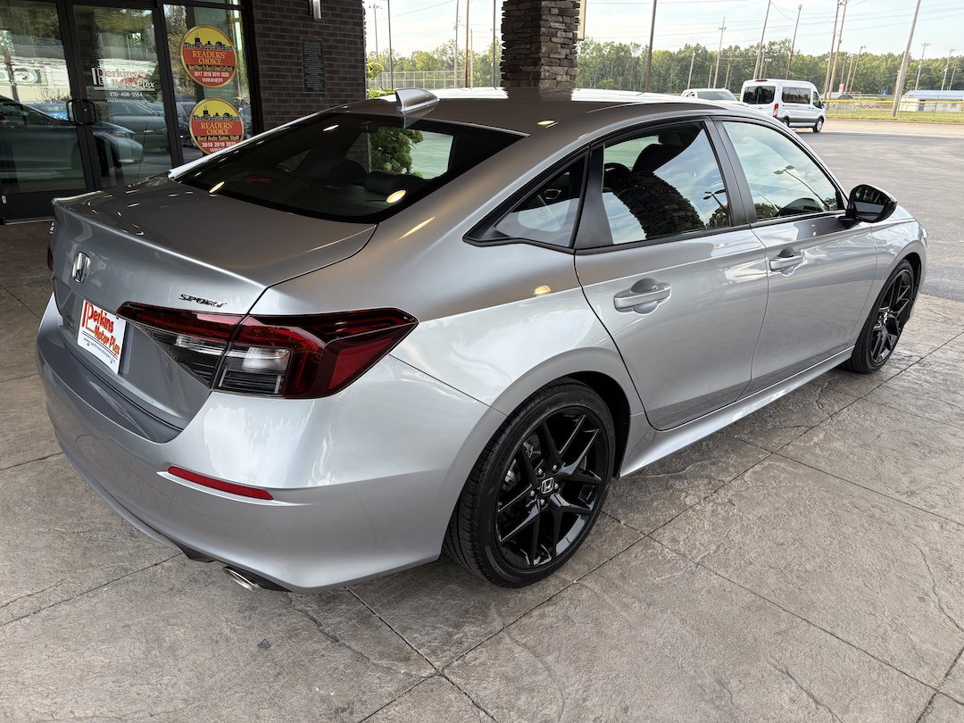 Used 2025 Honda Civic Sport image 6
