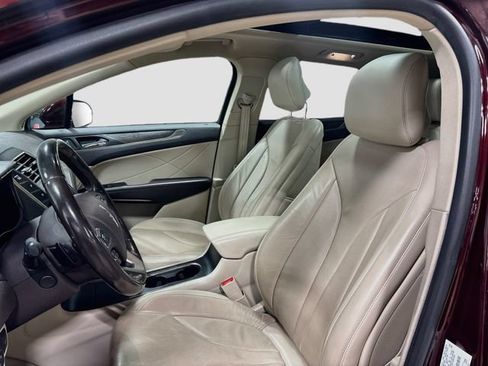 Used 2018 Lincoln MKC Reserve w/ Lincoln MKC Climate Package AWD/4WD image 17