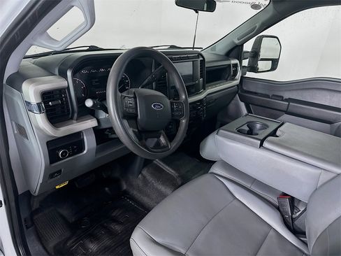 Used 2023 Ford F350 XL w/ XL Chrome Package image 28
