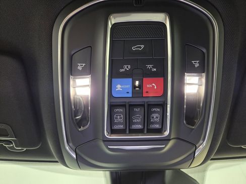 New 2026 Jeep Grand Cherokee L Limited w/ Limited Altitude Package RWD image 11