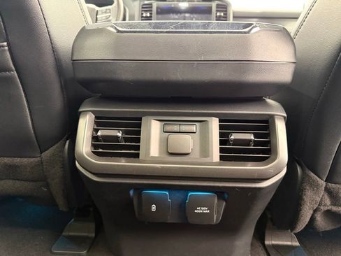 Used 2024 Ford F150 Lariat w/ Equipment Group 502A High AWD/4WD image 28
