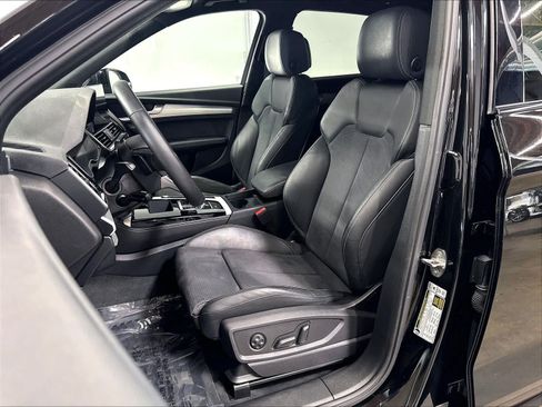 Used 2023 Audi Q5 e Premium Plus w/ Premium Plus Package AWD/4WD image 27