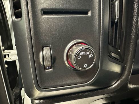 Used 2015 GMC Sierra 3500 2WD Regular Cab w/ Sierra Convenience Package image 25