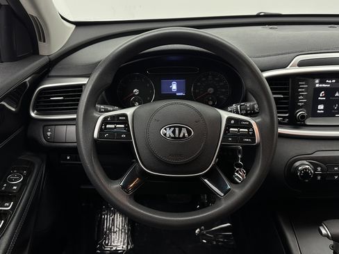 Used 2020 Kia Sorento AWD V6 image 26