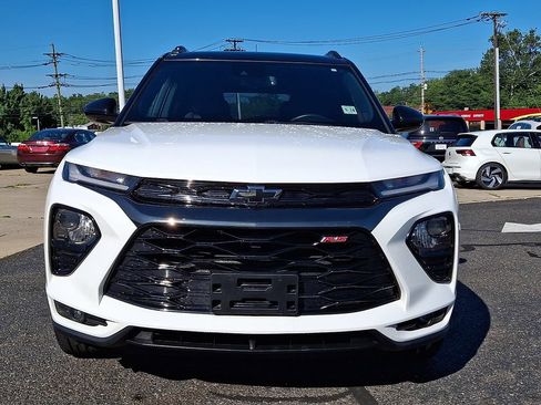 Certified 2023 Chevrolet TrailBlazer RS w/ Convenience Package AWD/4WD image 5