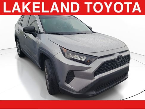 Used 2021 Toyota RAV4 LE FWD image 1