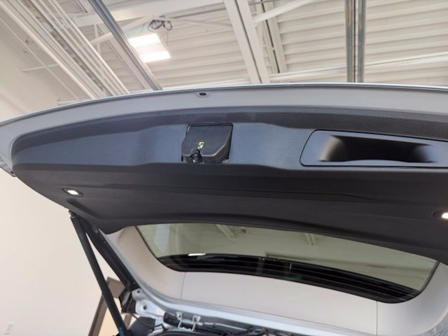 Used 2023 Jeep Grand Cherokee L Limited AWD/4WD image 37