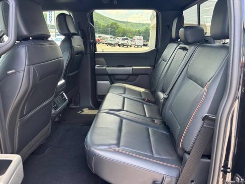 Used 2025 Ford F150 Lariat w/ Equipment Group 501A Mid AWD/4WD image 10