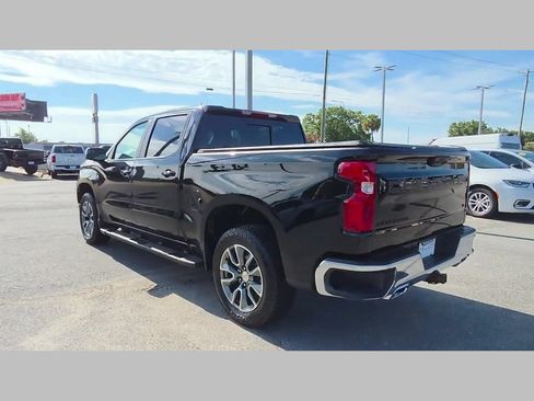 Used 2026 Chevrolet Silverado 1500 LT w/ Z71 Off-Road Package AWD/4WD image 29