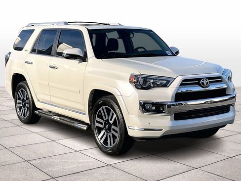 Used 2020 Toyota 4Runner Limited image 2