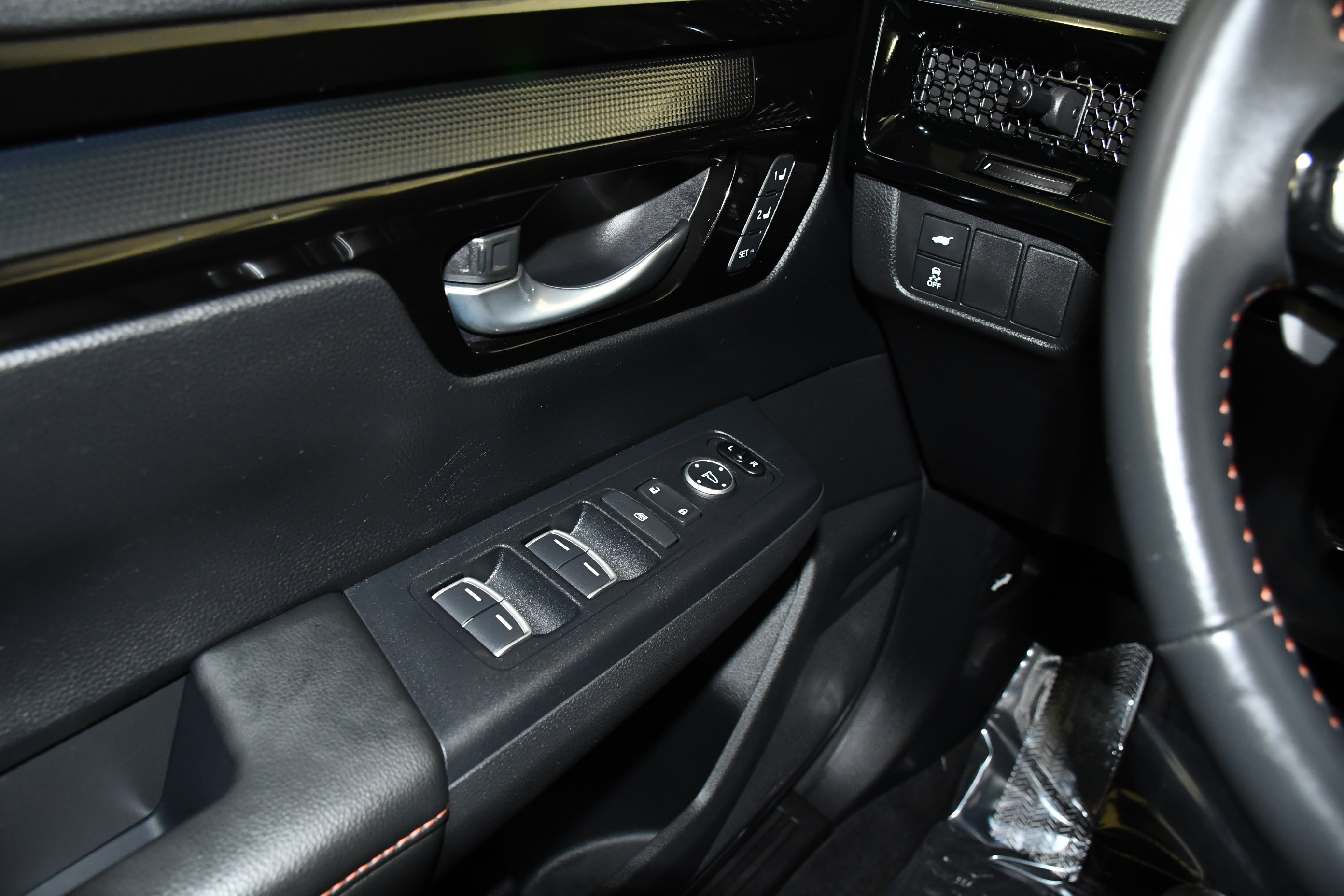 Used 2023 Honda CR-V Sport Touring image 34