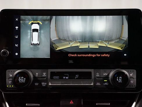 Certified 2025 Toyota Grand Highlander FWD image 20