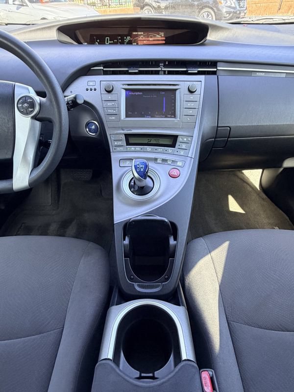 Used 2014 Toyota Prius Two FWD image 29